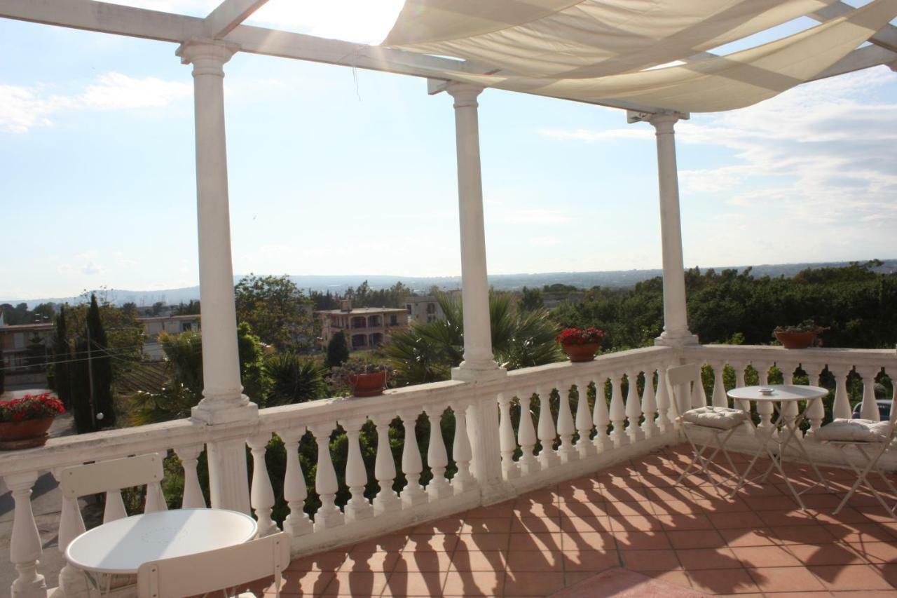 B&B La Marchesa Sant' Anastasia ภายนอก รูปภาพ